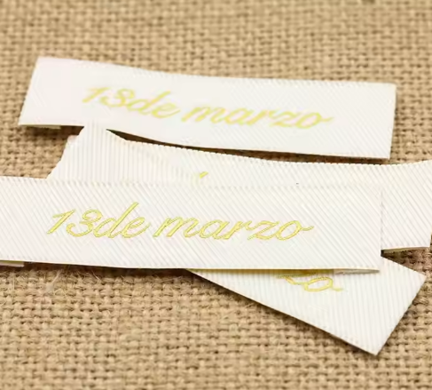 Factory Wholesale Custom Luxury Clothing Hang Tag Die Cut Garment Swing Tags Clothes Custom Brand Hang Tag for Clothes Labels Factory Wholesale Custom Luxury Clothing Hang Tag Die Cut Garment Swing Tags Clothes Custom Brand Hang Tag for Clothes Labels