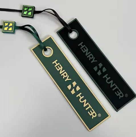 Custom Brand Design Luxury Hang Tags Printed Hanging Clothes Label Swing Tag