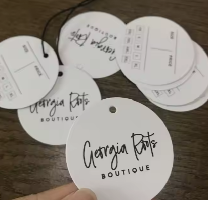 Labels Foil Garment Tags Custom Logo Tag White Swing Ticket Gold Foil Stamping Logo Hang Tag for Jeans and Clothing